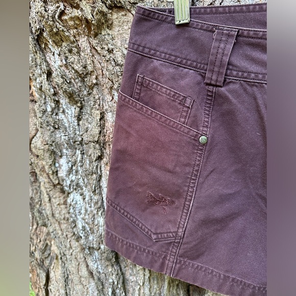Arc’teryx Cargos in Eggplant - Picture 3 of 4